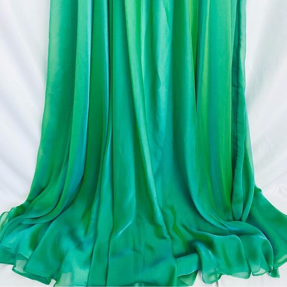 La Femme Green Iridescent Gown Size 0 - Picture 5 of 16